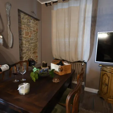 Loft Incantevole Casa Sugnat Novello